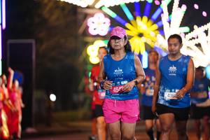 BIB: 1073, 454, 4366
                            <button type="button" onclick="openModal(21479421)" class="btn btn-primary btn-sm float-right btn-popup" data-toggle="modal" data-target=".modal-high-quality">
                        <i class="fas fa-shopping-cart"></i> Add to Cart
                    </button>
                                            <button type="button" onclick="isThisMe(21479421, true)" class="btn btn-success btn-sm float-right btn-popup btn-isme hidden" data-toggle="tooltip" data-placement="bottom" title="นี่คือรูปของคุณใช่ไหม คลิกที่นี่เพื่อเอาเข้าอัลบั้ม">
                        <i class="fas fa-plus"></i> Add to album
                    </button>
                    <button type="button" onclick="isThisMe(21479421, false)" class="btn btn-warning btn-sm float-right btn-popup btn-isnotme hidden">
                        <i class="fas fa-ban"></i> Remove from album
                    </button>