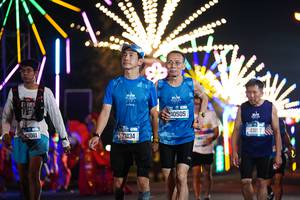 BIB: 13081, 00000, 77434, 40505, 4315
                            <button type="button" onclick="openModal(21527232)" class="btn btn-primary btn-sm float-right btn-popup" data-toggle="modal" data-target=".modal-high-quality">
                        <i class="fas fa-shopping-cart"></i> Add to Cart
                    </button>
                                            <button type="button" onclick="isThisMe(21527232, true)" class="btn btn-success btn-sm float-right btn-popup btn-isme hidden" data-toggle="tooltip" data-placement="bottom" title="นี่คือรูปของคุณใช่ไหม คลิกที่นี่เพื่อเอาเข้าอัลบั้ม">
                        <i class="fas fa-plus"></i> Add to album
                    </button>
                    <button type="button" onclick="isThisMe(21527232, false)" class="btn btn-warning btn-sm float-right btn-popup btn-isnotme hidden">
                        <i class="fas fa-ban"></i> Remove from album
                    </button>
