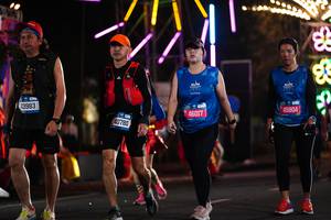BIB: 43983, 40780, 46017, 45804, 336
                            <button type="button" onclick="openModal(21562266)" class="btn btn-primary btn-sm float-right btn-popup" data-toggle="modal" data-target=".modal-high-quality">
                        <i class="fas fa-shopping-cart"></i> Add to Cart
                    </button>
                                            <button type="button" onclick="isThisMe(21562266, true)" class="btn btn-success btn-sm float-right btn-popup btn-isme hidden" data-toggle="tooltip" data-placement="bottom" title="นี่คือรูปของคุณใช่ไหม คลิกที่นี่เพื่อเอาเข้าอัลบั้ม">
                        <i class="fas fa-plus"></i> Add to album
                    </button>
                    <button type="button" onclick="isThisMe(21562266, false)" class="btn btn-warning btn-sm float-right btn-popup btn-isnotme hidden">
                        <i class="fas fa-ban"></i> Remove from album
                    </button>