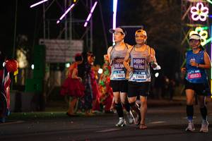 BIB: 77406, 77409, 45163
                            <button type="button" onclick="openModal(21531042)" class="btn btn-primary btn-sm float-right btn-popup" data-toggle="modal" data-target=".modal-high-quality">
                        <i class="fas fa-shopping-cart"></i> Add to Cart
                    </button>
                                            <button type="button" onclick="isThisMe(21531042, true)" class="btn btn-success btn-sm float-right btn-popup btn-isme hidden" data-toggle="tooltip" data-placement="bottom" title="นี่คือรูปของคุณใช่ไหม คลิกที่นี่เพื่อเอาเข้าอัลบั้ม">
                        <i class="fas fa-plus"></i> Add to album
                    </button>
                    <button type="button" onclick="isThisMe(21531042, false)" class="btn btn-warning btn-sm float-right btn-popup btn-isnotme hidden">
                        <i class="fas fa-ban"></i> Remove from album
                    </button>