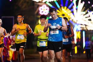BIB: 42200, 42638, 141, 41111, 44105
                            <button type="button" onclick="openModal(21309038)" class="btn btn-primary btn-sm float-right btn-popup" data-toggle="modal" data-target=".modal-high-quality">
                        <i class="fas fa-shopping-cart"></i> Add to Cart
                    </button>
                                            <button type="button" onclick="isThisMe(21309038, true)" class="btn btn-success btn-sm float-right btn-popup btn-isme hidden" data-toggle="tooltip" data-placement="bottom" title="นี่คือรูปของคุณใช่ไหม คลิกที่นี่เพื่อเอาเข้าอัลบั้ม">
                        <i class="fas fa-plus"></i> Add to album
                    </button>
                    <button type="button" onclick="isThisMe(21309038, false)" class="btn btn-warning btn-sm float-right btn-popup btn-isnotme hidden">
                        <i class="fas fa-ban"></i> Remove from album
                    </button>
