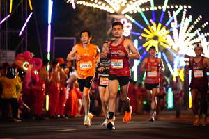 BIB: 201, 20935, 20663, 206301
                            <button type="button" onclick="openModal(21537662)" class="btn btn-primary btn-sm float-right btn-popup" data-toggle="modal" data-target=".modal-high-quality">
                        <i class="fas fa-shopping-cart"></i> Add to Cart
                    </button>
                                            <button type="button" onclick="isThisMe(21537662, true)" class="btn btn-success btn-sm float-right btn-popup btn-isme hidden" data-toggle="tooltip" data-placement="bottom" title="นี่คือรูปของคุณใช่ไหม คลิกที่นี่เพื่อเอาเข้าอัลบั้ม">
                        <i class="fas fa-plus"></i> Add to album
                    </button>
                    <button type="button" onclick="isThisMe(21537662, false)" class="btn btn-warning btn-sm float-right btn-popup btn-isnotme hidden">
                        <i class="fas fa-ban"></i> Remove from album
                    </button>
