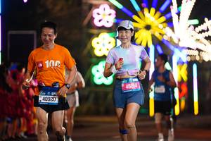 BIB: 100, 40920, 46014
                            <button type="button" onclick="openModal(21312976)" class="btn btn-primary btn-sm float-right btn-popup" data-toggle="modal" data-target=".modal-high-quality">
                        <i class="fas fa-shopping-cart"></i> Add to Cart
                    </button>
                                            <button type="button" onclick="isThisMe(21312976, true)" class="btn btn-success btn-sm float-right btn-popup btn-isme hidden" data-toggle="tooltip" data-placement="bottom" title="นี่คือรูปของคุณใช่ไหม คลิกที่นี่เพื่อเอาเข้าอัลบั้ม">
                        <i class="fas fa-plus"></i> Add to album
                    </button>
                    <button type="button" onclick="isThisMe(21312976, false)" class="btn btn-warning btn-sm float-right btn-popup btn-isnotme hidden">
                        <i class="fas fa-ban"></i> Remove from album
                    </button>
