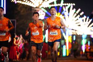 BIB: 2822, 23068, 0290
                            <button type="button" onclick="openModal(21539151)" class="btn btn-primary btn-sm float-right btn-popup" data-toggle="modal" data-target=".modal-high-quality">
                        <i class="fas fa-shopping-cart"></i> Add to Cart
                    </button>
                                            <button type="button" onclick="isThisMe(21539151, true)" class="btn btn-success btn-sm float-right btn-popup btn-isme hidden" data-toggle="tooltip" data-placement="bottom" title="นี่คือรูปของคุณใช่ไหม คลิกที่นี่เพื่อเอาเข้าอัลบั้ม">
                        <i class="fas fa-plus"></i> Add to album
                    </button>
                    <button type="button" onclick="isThisMe(21539151, false)" class="btn btn-warning btn-sm float-right btn-popup btn-isnotme hidden">
                        <i class="fas fa-ban"></i> Remove from album
                    </button>