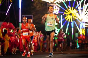 BIB: 68612, 20163
                            <button type="button" onclick="openModal(21530714)" class="btn btn-primary btn-sm float-right btn-popup" data-toggle="modal" data-target=".modal-high-quality">
                        <i class="fas fa-shopping-cart"></i> Add to Cart
                    </button>
                                            <button type="button" onclick="isThisMe(21530714, true)" class="btn btn-success btn-sm float-right btn-popup btn-isme hidden" data-toggle="tooltip" data-placement="bottom" title="นี่คือรูปของคุณใช่ไหม คลิกที่นี่เพื่อเอาเข้าอัลบั้ม">
                        <i class="fas fa-plus"></i> Add to album
                    </button>
                    <button type="button" onclick="isThisMe(21530714, false)" class="btn btn-warning btn-sm float-right btn-popup btn-isnotme hidden">
                        <i class="fas fa-ban"></i> Remove from album
                    </button>