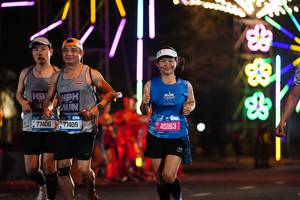 BIB: 77406, 77409, 7371, 45163
                            <button type="button" onclick="openModal(21531273)" class="btn btn-primary btn-sm float-right btn-popup" data-toggle="modal" data-target=".modal-high-quality">
                        <i class="fas fa-shopping-cart"></i> Add to Cart
                    </button>
                                            <button type="button" onclick="isThisMe(21531273, true)" class="btn btn-success btn-sm float-right btn-popup btn-isme hidden" data-toggle="tooltip" data-placement="bottom" title="นี่คือรูปของคุณใช่ไหม คลิกที่นี่เพื่อเอาเข้าอัลบั้ม">
                        <i class="fas fa-plus"></i> Add to album
                    </button>
                    <button type="button" onclick="isThisMe(21531273, false)" class="btn btn-warning btn-sm float-right btn-popup btn-isnotme hidden">
                        <i class="fas fa-ban"></i> Remove from album
                    </button>