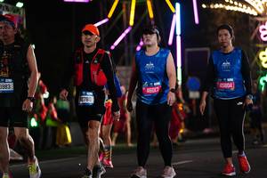 BIB: 45804, 46017, 0780, 3983
                            <button type="button" onclick="openModal(21562336)" class="btn btn-primary btn-sm float-right btn-popup" data-toggle="modal" data-target=".modal-high-quality">
                        <i class="fas fa-shopping-cart"></i> Add to Cart
                    </button>
                                            <button type="button" onclick="isThisMe(21562336, true)" class="btn btn-success btn-sm float-right btn-popup btn-isme hidden" data-toggle="tooltip" data-placement="bottom" title="นี่คือรูปของคุณใช่ไหม คลิกที่นี่เพื่อเอาเข้าอัลบั้ม">
                        <i class="fas fa-plus"></i> Add to album
                    </button>
                    <button type="button" onclick="isThisMe(21562336, false)" class="btn btn-warning btn-sm float-right btn-popup btn-isnotme hidden">
                        <i class="fas fa-ban"></i> Remove from album
                    </button>