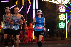 BIB: 77406, 77409, 45163
                            <button type="button" onclick="openModal(21531300)" class="btn btn-primary btn-sm float-right btn-popup" data-toggle="modal" data-target=".modal-high-quality">
                        <i class="fas fa-shopping-cart"></i> Add to Cart
                    </button>
                                            <button type="button" onclick="isThisMe(21531300, true)" class="btn btn-success btn-sm float-right btn-popup btn-isme hidden" data-toggle="tooltip" data-placement="bottom" title="นี่คือรูปของคุณใช่ไหม คลิกที่นี่เพื่อเอาเข้าอัลบั้ม">
                        <i class="fas fa-plus"></i> Add to album
                    </button>
                    <button type="button" onclick="isThisMe(21531300, false)" class="btn btn-warning btn-sm float-right btn-popup btn-isnotme hidden">
                        <i class="fas fa-ban"></i> Remove from album
                    </button>