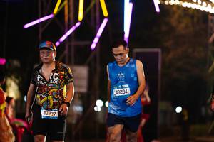 BIB: 43327, 1711, 43294
                            <button type="button" onclick="openModal(21470698)" class="btn btn-primary btn-sm float-right btn-popup" data-toggle="modal" data-target=".modal-high-quality">
                        <i class="fas fa-shopping-cart"></i> Add to Cart
                    </button>
                                            <button type="button" onclick="isThisMe(21470698, true)" class="btn btn-success btn-sm float-right btn-popup btn-isme hidden" data-toggle="tooltip" data-placement="bottom" title="นี่คือรูปของคุณใช่ไหม คลิกที่นี่เพื่อเอาเข้าอัลบั้ม">
                        <i class="fas fa-plus"></i> Add to album
                    </button>
                    <button type="button" onclick="isThisMe(21470698, false)" class="btn btn-warning btn-sm float-right btn-popup btn-isnotme hidden">
                        <i class="fas fa-ban"></i> Remove from album
                    </button>