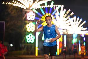 BIB: 4303
                            <button type="button" onclick="openModal(21462335)" class="btn btn-primary btn-sm float-right btn-popup" data-toggle="modal" data-target=".modal-high-quality">
                        <i class="fas fa-shopping-cart"></i> Add to Cart
                    </button>
                                            <button type="button" onclick="isThisMe(21462335, true)" class="btn btn-success btn-sm float-right btn-popup btn-isme hidden" data-toggle="tooltip" data-placement="bottom" title="นี่คือรูปของคุณใช่ไหม คลิกที่นี่เพื่อเอาเข้าอัลบั้ม">
                        <i class="fas fa-plus"></i> Add to album
                    </button>
                    <button type="button" onclick="isThisMe(21462335, false)" class="btn btn-warning btn-sm float-right btn-popup btn-isnotme hidden">
                        <i class="fas fa-ban"></i> Remove from album
                    </button>
