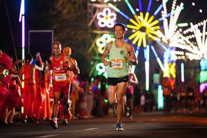 BIB: 20163, 21989, 000
                            <button type="button" onclick="openModal(21530612)" class="btn btn-primary btn-sm float-right btn-popup" data-toggle="modal" data-target=".modal-high-quality">
                        <i class="fas fa-shopping-cart"></i> Add to Cart
                    </button>
                                            <button type="button" onclick="isThisMe(21530612, true)" class="btn btn-success btn-sm float-right btn-popup btn-isme hidden" data-toggle="tooltip" data-placement="bottom" title="นี่คือรูปของคุณใช่ไหม คลิกที่นี่เพื่อเอาเข้าอัลบั้ม">
                        <i class="fas fa-plus"></i> Add to album
                    </button>
                    <button type="button" onclick="isThisMe(21530612, false)" class="btn btn-warning btn-sm float-right btn-popup btn-isnotme hidden">
                        <i class="fas fa-ban"></i> Remove from album
                    </button>