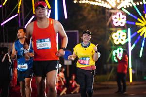 BIB: 42789, 42615, 45778
                            <button type="button" onclick="openModal(21464181)" class="btn btn-primary btn-sm float-right btn-popup" data-toggle="modal" data-target=".modal-high-quality">
                        <i class="fas fa-shopping-cart"></i> Add to Cart
                    </button>
                                            <button type="button" onclick="isThisMe(21464181, true)" class="btn btn-success btn-sm float-right btn-popup btn-isme hidden" data-toggle="tooltip" data-placement="bottom" title="นี่คือรูปของคุณใช่ไหม คลิกที่นี่เพื่อเอาเข้าอัลบั้ม">
                        <i class="fas fa-plus"></i> Add to album
                    </button>
                    <button type="button" onclick="isThisMe(21464181, false)" class="btn btn-warning btn-sm float-right btn-popup btn-isnotme hidden">
                        <i class="fas fa-ban"></i> Remove from album
                    </button>