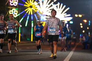 BIB: 7406, 77409, 45163, 44103
                            <button type="button" onclick="openModal(21530902)" class="btn btn-primary btn-sm float-right btn-popup" data-toggle="modal" data-target=".modal-high-quality">
                        <i class="fas fa-shopping-cart"></i> Add to Cart
                    </button>
                                            <button type="button" onclick="isThisMe(21530902, true)" class="btn btn-success btn-sm float-right btn-popup btn-isme hidden" data-toggle="tooltip" data-placement="bottom" title="นี่คือรูปของคุณใช่ไหม คลิกที่นี่เพื่อเอาเข้าอัลบั้ม">
                        <i class="fas fa-plus"></i> Add to album
                    </button>
                    <button type="button" onclick="isThisMe(21530902, false)" class="btn btn-warning btn-sm float-right btn-popup btn-isnotme hidden">
                        <i class="fas fa-ban"></i> Remove from album
                    </button>