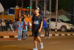 BIB: 40261
                            <button type="button" onclick="openModal(20633647)" class="btn btn-primary btn-sm float-right btn-popup" data-toggle="modal" data-target=".modal-high-quality">
                        <i class="fas fa-shopping-cart"></i> Add to Cart
                    </button>
                                            <button type="button" onclick="isThisMe(20633647, true)" class="btn btn-success btn-sm float-right btn-popup btn-isme hidden" data-toggle="tooltip" data-placement="bottom" title="นี่คือรูปของคุณใช่ไหม คลิกที่นี่เพื่อเอาเข้าอัลบั้ม">
                        <i class="fas fa-plus"></i> Add to album
                    </button>
                    <button type="button" onclick="isThisMe(20633647, false)" class="btn btn-warning btn-sm float-right btn-popup btn-isnotme hidden">
                        <i class="fas fa-ban"></i> Remove from album
                    </button>