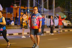 BIB: 100, 1289
                            <button type="button" onclick="openModal(20638517)" class="btn btn-primary btn-sm float-right btn-popup" data-toggle="modal" data-target=".modal-high-quality">
                        <i class="fas fa-shopping-cart"></i> Add to Cart
                    </button>
                                            <button type="button" onclick="isThisMe(20638517, true)" class="btn btn-success btn-sm float-right btn-popup btn-isme hidden" data-toggle="tooltip" data-placement="bottom" title="นี่คือรูปของคุณใช่ไหม คลิกที่นี่เพื่อเอาเข้าอัลบั้ม">
                        <i class="fas fa-plus"></i> Add to album
                    </button>
                    <button type="button" onclick="isThisMe(20638517, false)" class="btn btn-warning btn-sm float-right btn-popup btn-isnotme hidden">
                        <i class="fas fa-ban"></i> Remove from album
                    </button>