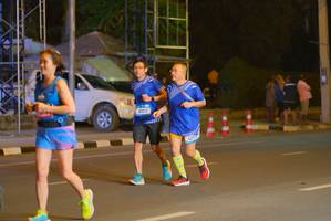 BIB: 0100
                            <button type="button" onclick="openModal(20645510)" class="btn btn-primary btn-sm float-right btn-popup" data-toggle="modal" data-target=".modal-high-quality">
                        <i class="fas fa-shopping-cart"></i> Add to Cart
                    </button>
                                            <button type="button" onclick="isThisMe(20645510, true)" class="btn btn-success btn-sm float-right btn-popup btn-isme hidden" data-toggle="tooltip" data-placement="bottom" title="นี่คือรูปของคุณใช่ไหม คลิกที่นี่เพื่อเอาเข้าอัลบั้ม">
                        <i class="fas fa-plus"></i> Add to album
                    </button>
                    <button type="button" onclick="isThisMe(20645510, false)" class="btn btn-warning btn-sm float-right btn-popup btn-isnotme hidden">
                        <i class="fas fa-ban"></i> Remove from album
                    </button>