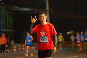 BIB: 42250
                            <button type="button" onclick="openModal(20636307)" class="btn btn-primary btn-sm float-right btn-popup" data-toggle="modal" data-target=".modal-high-quality">
                        <i class="fas fa-shopping-cart"></i> Add to Cart
                    </button>
                                            <button type="button" onclick="isThisMe(20636307, true)" class="btn btn-success btn-sm float-right btn-popup btn-isme hidden" data-toggle="tooltip" data-placement="bottom" title="นี่คือรูปของคุณใช่ไหม คลิกที่นี่เพื่อเอาเข้าอัลบั้ม">
                        <i class="fas fa-plus"></i> Add to album
                    </button>
                    <button type="button" onclick="isThisMe(20636307, false)" class="btn btn-warning btn-sm float-right btn-popup btn-isnotme hidden">
                        <i class="fas fa-ban"></i> Remove from album
                    </button>