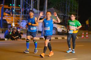 BIB: 41562, 40905, 43329
                            <button type="button" onclick="openModal(20644974)" class="btn btn-primary btn-sm float-right btn-popup" data-toggle="modal" data-target=".modal-high-quality">
                        <i class="fas fa-shopping-cart"></i> Add to Cart
                    </button>
                                            <button type="button" onclick="isThisMe(20644974, true)" class="btn btn-success btn-sm float-right btn-popup btn-isme hidden" data-toggle="tooltip" data-placement="bottom" title="นี่คือรูปของคุณใช่ไหม คลิกที่นี่เพื่อเอาเข้าอัลบั้ม">
                        <i class="fas fa-plus"></i> Add to album
                    </button>
                    <button type="button" onclick="isThisMe(20644974, false)" class="btn btn-warning btn-sm float-right btn-popup btn-isnotme hidden">
                        <i class="fas fa-ban"></i> Remove from album
                    </button>