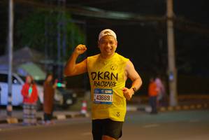 BIB: 43669
                            <button type="button" onclick="openModal(20642659)" class="btn btn-primary btn-sm float-right btn-popup" data-toggle="modal" data-target=".modal-high-quality">
                        <i class="fas fa-shopping-cart"></i> Add to Cart
                    </button>
                                            <button type="button" onclick="isThisMe(20642659, true)" class="btn btn-success btn-sm float-right btn-popup btn-isme hidden" data-toggle="tooltip" data-placement="bottom" title="นี่คือรูปของคุณใช่ไหม คลิกที่นี่เพื่อเอาเข้าอัลบั้ม">
                        <i class="fas fa-plus"></i> Add to album
                    </button>
                    <button type="button" onclick="isThisMe(20642659, false)" class="btn btn-warning btn-sm float-right btn-popup btn-isnotme hidden">
                        <i class="fas fa-ban"></i> Remove from album
                    </button>