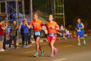 BIB: 40190, 77469
                            <button type="button" onclick="openModal(20641948)" class="btn btn-primary btn-sm float-right btn-popup" data-toggle="modal" data-target=".modal-high-quality">
                        <i class="fas fa-shopping-cart"></i> Add to Cart
                    </button>
                                            <button type="button" onclick="isThisMe(20641948, true)" class="btn btn-success btn-sm float-right btn-popup btn-isme hidden" data-toggle="tooltip" data-placement="bottom" title="นี่คือรูปของคุณใช่ไหม คลิกที่นี่เพื่อเอาเข้าอัลบั้ม">
                        <i class="fas fa-plus"></i> Add to album
                    </button>
                    <button type="button" onclick="isThisMe(20641948, false)" class="btn btn-warning btn-sm float-right btn-popup btn-isnotme hidden">
                        <i class="fas fa-ban"></i> Remove from album
                    </button>