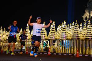 BIB: 68415, 41685
                            <button type="button" onclick="openModal(21470332)" class="btn btn-primary btn-sm float-right btn-popup" data-toggle="modal" data-target=".modal-high-quality">
                        <i class="fas fa-shopping-cart"></i> Add to Cart
                    </button>
                                            <button type="button" onclick="isThisMe(21470332, true)" class="btn btn-success btn-sm float-right btn-popup btn-isme hidden" data-toggle="tooltip" data-placement="bottom" title="นี่คือรูปของคุณใช่ไหม คลิกที่นี่เพื่อเอาเข้าอัลบั้ม">
                        <i class="fas fa-plus"></i> Add to album
                    </button>
                    <button type="button" onclick="isThisMe(21470332, false)" class="btn btn-warning btn-sm float-right btn-popup btn-isnotme hidden">
                        <i class="fas fa-ban"></i> Remove from album
                    </button>