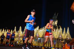 BIB: 42221, 45613
                            <button type="button" onclick="openModal(21664770)" class="btn btn-primary btn-sm float-right btn-popup" data-toggle="modal" data-target=".modal-high-quality">
                        <i class="fas fa-shopping-cart"></i> Add to Cart
                    </button>
                                            <button type="button" onclick="isThisMe(21664770, true)" class="btn btn-success btn-sm float-right btn-popup btn-isme hidden" data-toggle="tooltip" data-placement="bottom" title="นี่คือรูปของคุณใช่ไหม คลิกที่นี่เพื่อเอาเข้าอัลบั้ม">
                        <i class="fas fa-plus"></i> Add to album
                    </button>
                    <button type="button" onclick="isThisMe(21664770, false)" class="btn btn-warning btn-sm float-right btn-popup btn-isnotme hidden">
                        <i class="fas fa-ban"></i> Remove from album
                    </button>