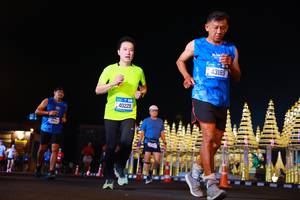 BIB: 40229, 43189
                            <button type="button" onclick="openModal(21239006)" class="btn btn-primary btn-sm float-right btn-popup" data-toggle="modal" data-target=".modal-high-quality">
                        <i class="fas fa-shopping-cart"></i> Add to Cart
                    </button>
                                            <button type="button" onclick="isThisMe(21239006, true)" class="btn btn-success btn-sm float-right btn-popup btn-isme hidden" data-toggle="tooltip" data-placement="bottom" title="นี่คือรูปของคุณใช่ไหม คลิกที่นี่เพื่อเอาเข้าอัลบั้ม">
                        <i class="fas fa-plus"></i> Add to album
                    </button>
                    <button type="button" onclick="isThisMe(21239006, false)" class="btn btn-warning btn-sm float-right btn-popup btn-isnotme hidden">
                        <i class="fas fa-ban"></i> Remove from album
                    </button>