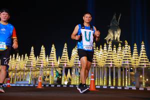 BIB: 21920, 370, 126
                            <button type="button" onclick="openModal(21535597)" class="btn btn-primary btn-sm float-right btn-popup" data-toggle="modal" data-target=".modal-high-quality">
                        <i class="fas fa-shopping-cart"></i> Add to Cart
                    </button>
                                            <button type="button" onclick="isThisMe(21535597, true)" class="btn btn-success btn-sm float-right btn-popup btn-isme hidden" data-toggle="tooltip" data-placement="bottom" title="นี่คือรูปของคุณใช่ไหม คลิกที่นี่เพื่อเอาเข้าอัลบั้ม">
                        <i class="fas fa-plus"></i> Add to album
                    </button>
                    <button type="button" onclick="isThisMe(21535597, false)" class="btn btn-warning btn-sm float-right btn-popup btn-isnotme hidden">
                        <i class="fas fa-ban"></i> Remove from album
                    </button>