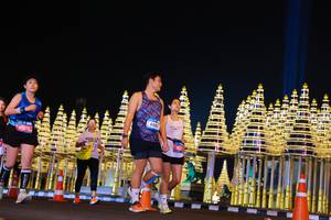 BIB: 440
                            <button type="button" onclick="openModal(21260213)" class="btn btn-primary btn-sm float-right btn-popup" data-toggle="modal" data-target=".modal-high-quality">
                        <i class="fas fa-shopping-cart"></i> Add to Cart
                    </button>
                                            <button type="button" onclick="isThisMe(21260213, true)" class="btn btn-success btn-sm float-right btn-popup btn-isme hidden" data-toggle="tooltip" data-placement="bottom" title="นี่คือรูปของคุณใช่ไหม คลิกที่นี่เพื่อเอาเข้าอัลบั้ม">
                        <i class="fas fa-plus"></i> Add to album
                    </button>
                    <button type="button" onclick="isThisMe(21260213, false)" class="btn btn-warning btn-sm float-right btn-popup btn-isnotme hidden">
                        <i class="fas fa-ban"></i> Remove from album
                    </button>