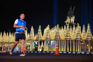 BIB: 42109
                            <button type="button" onclick="openModal(21533200)" class="btn btn-primary btn-sm float-right btn-popup" data-toggle="modal" data-target=".modal-high-quality">
                        <i class="fas fa-shopping-cart"></i> Add to Cart
                    </button>
                                            <button type="button" onclick="isThisMe(21533200, true)" class="btn btn-success btn-sm float-right btn-popup btn-isme hidden" data-toggle="tooltip" data-placement="bottom" title="นี่คือรูปของคุณใช่ไหม คลิกที่นี่เพื่อเอาเข้าอัลบั้ม">
                        <i class="fas fa-plus"></i> Add to album
                    </button>
                    <button type="button" onclick="isThisMe(21533200, false)" class="btn btn-warning btn-sm float-right btn-popup btn-isnotme hidden">
                        <i class="fas fa-ban"></i> Remove from album
                    </button>