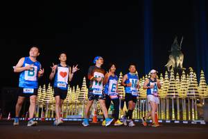 BIB: 83417, 42088
                            <button type="button" onclick="openModal(21489054)" class="btn btn-primary btn-sm float-right btn-popup" data-toggle="modal" data-target=".modal-high-quality">
                        <i class="fas fa-shopping-cart"></i> Add to Cart
                    </button>
                                            <button type="button" onclick="isThisMe(21489054, true)" class="btn btn-success btn-sm float-right btn-popup btn-isme hidden" data-toggle="tooltip" data-placement="bottom" title="นี่คือรูปของคุณใช่ไหม คลิกที่นี่เพื่อเอาเข้าอัลบั้ม">
                        <i class="fas fa-plus"></i> Add to album
                    </button>
                    <button type="button" onclick="isThisMe(21489054, false)" class="btn btn-warning btn-sm float-right btn-popup btn-isnotme hidden">
                        <i class="fas fa-ban"></i> Remove from album
                    </button>