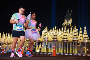 BIB: 42867, 45332
                            <button type="button" onclick="openModal(21541777)" class="btn btn-primary btn-sm float-right btn-popup" data-toggle="modal" data-target=".modal-high-quality">
                        <i class="fas fa-shopping-cart"></i> Add to Cart
                    </button>
                                            <button type="button" onclick="isThisMe(21541777, true)" class="btn btn-success btn-sm float-right btn-popup btn-isme hidden" data-toggle="tooltip" data-placement="bottom" title="นี่คือรูปของคุณใช่ไหม คลิกที่นี่เพื่อเอาเข้าอัลบั้ม">
                        <i class="fas fa-plus"></i> Add to album
                    </button>
                    <button type="button" onclick="isThisMe(21541777, false)" class="btn btn-warning btn-sm float-right btn-popup btn-isnotme hidden">
                        <i class="fas fa-ban"></i> Remove from album
                    </button>