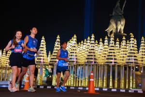 BIB: 45950
                            <button type="button" onclick="openModal(21485067)" class="btn btn-primary btn-sm float-right btn-popup" data-toggle="modal" data-target=".modal-high-quality">
                        <i class="fas fa-shopping-cart"></i> Add to Cart
                    </button>
                                            <button type="button" onclick="isThisMe(21485067, true)" class="btn btn-success btn-sm float-right btn-popup btn-isme hidden" data-toggle="tooltip" data-placement="bottom" title="นี่คือรูปของคุณใช่ไหม คลิกที่นี่เพื่อเอาเข้าอัลบั้ม">
                        <i class="fas fa-plus"></i> Add to album
                    </button>
                    <button type="button" onclick="isThisMe(21485067, false)" class="btn btn-warning btn-sm float-right btn-popup btn-isnotme hidden">
                        <i class="fas fa-ban"></i> Remove from album
                    </button>