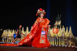 BIB: 298
                            <button type="button" onclick="openModal(21529167)" class="btn btn-primary btn-sm float-right btn-popup" data-toggle="modal" data-target=".modal-high-quality">
                        <i class="fas fa-shopping-cart"></i> Add to Cart
                    </button>
                                            <button type="button" onclick="isThisMe(21529167, true)" class="btn btn-success btn-sm float-right btn-popup btn-isme hidden" data-toggle="tooltip" data-placement="bottom" title="นี่คือรูปของคุณใช่ไหม คลิกที่นี่เพื่อเอาเข้าอัลบั้ม">
                        <i class="fas fa-plus"></i> Add to album
                    </button>
                    <button type="button" onclick="isThisMe(21529167, false)" class="btn btn-warning btn-sm float-right btn-popup btn-isnotme hidden">
                        <i class="fas fa-ban"></i> Remove from album
                    </button>