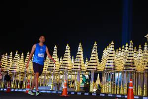 BIB: 43858
                            <button type="button" onclick="openModal(21485812)" class="btn btn-primary btn-sm float-right btn-popup" data-toggle="modal" data-target=".modal-high-quality">
                        <i class="fas fa-shopping-cart"></i> Add to Cart
                    </button>
                                            <button type="button" onclick="isThisMe(21485812, true)" class="btn btn-success btn-sm float-right btn-popup btn-isme hidden" data-toggle="tooltip" data-placement="bottom" title="นี่คือรูปของคุณใช่ไหม คลิกที่นี่เพื่อเอาเข้าอัลบั้ม">
                        <i class="fas fa-plus"></i> Add to album
                    </button>
                    <button type="button" onclick="isThisMe(21485812, false)" class="btn btn-warning btn-sm float-right btn-popup btn-isnotme hidden">
                        <i class="fas fa-ban"></i> Remove from album
                    </button>