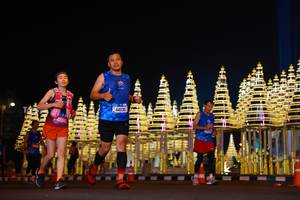 BIB: 44036
                            <button type="button" onclick="openModal(21082394)" class="btn btn-primary btn-sm float-right btn-popup" data-toggle="modal" data-target=".modal-high-quality">
                        <i class="fas fa-shopping-cart"></i> Add to Cart
                    </button>
                                            <button type="button" onclick="isThisMe(21082394, true)" class="btn btn-success btn-sm float-right btn-popup btn-isme hidden" data-toggle="tooltip" data-placement="bottom" title="นี่คือรูปของคุณใช่ไหม คลิกที่นี่เพื่อเอาเข้าอัลบั้ม">
                        <i class="fas fa-plus"></i> Add to album
                    </button>
                    <button type="button" onclick="isThisMe(21082394, false)" class="btn btn-warning btn-sm float-right btn-popup btn-isnotme hidden">
                        <i class="fas fa-ban"></i> Remove from album
                    </button>