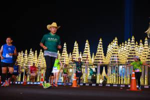 BIB: 41016
                            <button type="button" onclick="openModal(21501720)" class="btn btn-primary btn-sm float-right btn-popup" data-toggle="modal" data-target=".modal-high-quality">
                        <i class="fas fa-shopping-cart"></i> Add to Cart
                    </button>
                                            <button type="button" onclick="isThisMe(21501720, true)" class="btn btn-success btn-sm float-right btn-popup btn-isme hidden" data-toggle="tooltip" data-placement="bottom" title="นี่คือรูปของคุณใช่ไหม คลิกที่นี่เพื่อเอาเข้าอัลบั้ม">
                        <i class="fas fa-plus"></i> Add to album
                    </button>
                    <button type="button" onclick="isThisMe(21501720, false)" class="btn btn-warning btn-sm float-right btn-popup btn-isnotme hidden">
                        <i class="fas fa-ban"></i> Remove from album
                    </button>