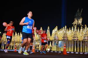 BIB: 41902
                            <button type="button" onclick="openModal(21538378)" class="btn btn-primary btn-sm float-right btn-popup" data-toggle="modal" data-target=".modal-high-quality">
                        <i class="fas fa-shopping-cart"></i> Add to Cart
                    </button>
                                            <button type="button" onclick="isThisMe(21538378, true)" class="btn btn-success btn-sm float-right btn-popup btn-isme hidden" data-toggle="tooltip" data-placement="bottom" title="นี่คือรูปของคุณใช่ไหม คลิกที่นี่เพื่อเอาเข้าอัลบั้ม">
                        <i class="fas fa-plus"></i> Add to album
                    </button>
                    <button type="button" onclick="isThisMe(21538378, false)" class="btn btn-warning btn-sm float-right btn-popup btn-isnotme hidden">
                        <i class="fas fa-ban"></i> Remove from album
                    </button>