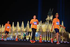 BIB: 43068
                            <button type="button" onclick="openModal(21480709)" class="btn btn-primary btn-sm float-right btn-popup" data-toggle="modal" data-target=".modal-high-quality">
                        <i class="fas fa-shopping-cart"></i> Add to Cart
                    </button>
                                            <button type="button" onclick="isThisMe(21480709, true)" class="btn btn-success btn-sm float-right btn-popup btn-isme hidden" data-toggle="tooltip" data-placement="bottom" title="นี่คือรูปของคุณใช่ไหม คลิกที่นี่เพื่อเอาเข้าอัลบั้ม">
                        <i class="fas fa-plus"></i> Add to album
                    </button>
                    <button type="button" onclick="isThisMe(21480709, false)" class="btn btn-warning btn-sm float-right btn-popup btn-isnotme hidden">
                        <i class="fas fa-ban"></i> Remove from album
                    </button>