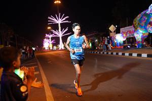 BIB: 41109
                            <button type="button" onclick="openModal(21286874)" class="btn btn-primary btn-sm float-right btn-popup" data-toggle="modal" data-target=".modal-high-quality">
                        <i class="fas fa-shopping-cart"></i> Add to Cart
                    </button>
                                            <button type="button" onclick="isThisMe(21286874, true)" class="btn btn-success btn-sm float-right btn-popup btn-isme hidden" data-toggle="tooltip" data-placement="bottom" title="นี่คือรูปของคุณใช่ไหม คลิกที่นี่เพื่อเอาเข้าอัลบั้ม">
                        <i class="fas fa-plus"></i> Add to album
                    </button>
                    <button type="button" onclick="isThisMe(21286874, false)" class="btn btn-warning btn-sm float-right btn-popup btn-isnotme hidden">
                        <i class="fas fa-ban"></i> Remove from album
                    </button>