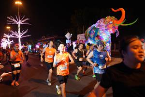 BIB: 22816, 42671
                            <button type="button" onclick="openModal(21427165)" class="btn btn-primary btn-sm float-right btn-popup" data-toggle="modal" data-target=".modal-high-quality">
                        <i class="fas fa-shopping-cart"></i> Add to Cart
                    </button>
                                            <button type="button" onclick="isThisMe(21427165, true)" class="btn btn-success btn-sm float-right btn-popup btn-isme hidden" data-toggle="tooltip" data-placement="bottom" title="นี่คือรูปของคุณใช่ไหม คลิกที่นี่เพื่อเอาเข้าอัลบั้ม">
                        <i class="fas fa-plus"></i> Add to album
                    </button>
                    <button type="button" onclick="isThisMe(21427165, false)" class="btn btn-warning btn-sm float-right btn-popup btn-isnotme hidden">
                        <i class="fas fa-ban"></i> Remove from album
                    </button>
