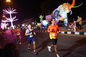 BIB: 21289
                            <button type="button" onclick="openModal(21314281)" class="btn btn-primary btn-sm float-right btn-popup" data-toggle="modal" data-target=".modal-high-quality">
                        <i class="fas fa-shopping-cart"></i> Add to Cart
                    </button>
                                            <button type="button" onclick="isThisMe(21314281, true)" class="btn btn-success btn-sm float-right btn-popup btn-isme hidden" data-toggle="tooltip" data-placement="bottom" title="นี่คือรูปของคุณใช่ไหม คลิกที่นี่เพื่อเอาเข้าอัลบั้ม">
                        <i class="fas fa-plus"></i> Add to album
                    </button>
                    <button type="button" onclick="isThisMe(21314281, false)" class="btn btn-warning btn-sm float-right btn-popup btn-isnotme hidden">
                        <i class="fas fa-ban"></i> Remove from album
                    </button>