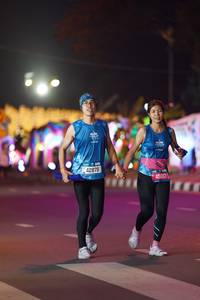 BIB: 42879, 45087
                            <button type="button" onclick="openModal(21581317)" class="btn btn-primary btn-sm float-right btn-popup" data-toggle="modal" data-target=".modal-high-quality">
                        <i class="fas fa-shopping-cart"></i> Add to Cart
                    </button>
                                            <button type="button" onclick="isThisMe(21581317, true)" class="btn btn-success btn-sm float-right btn-popup btn-isme hidden" data-toggle="tooltip" data-placement="bottom" title="นี่คือรูปของคุณใช่ไหม คลิกที่นี่เพื่อเอาเข้าอัลบั้ม">
                        <i class="fas fa-plus"></i> Add to album
                    </button>
                    <button type="button" onclick="isThisMe(21581317, false)" class="btn btn-warning btn-sm float-right btn-popup btn-isnotme hidden">
                        <i class="fas fa-ban"></i> Remove from album
                    </button>