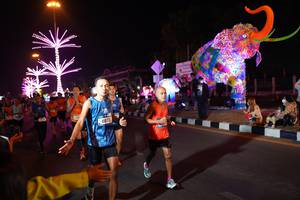 BIB: 41673
                            <button type="button" onclick="openModal(21409344)" class="btn btn-primary btn-sm float-right btn-popup" data-toggle="modal" data-target=".modal-high-quality">
                        <i class="fas fa-shopping-cart"></i> Add to Cart
                    </button>
                                            <button type="button" onclick="isThisMe(21409344, true)" class="btn btn-success btn-sm float-right btn-popup btn-isme hidden" data-toggle="tooltip" data-placement="bottom" title="นี่คือรูปของคุณใช่ไหม คลิกที่นี่เพื่อเอาเข้าอัลบั้ม">
                        <i class="fas fa-plus"></i> Add to album
                    </button>
                    <button type="button" onclick="isThisMe(21409344, false)" class="btn btn-warning btn-sm float-right btn-popup btn-isnotme hidden">
                        <i class="fas fa-ban"></i> Remove from album
                    </button>