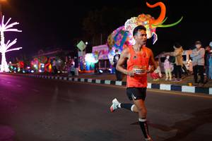 BIB: 20242
                            <button type="button" onclick="openModal(21296027)" class="btn btn-primary btn-sm float-right btn-popup" data-toggle="modal" data-target=".modal-high-quality">
                        <i class="fas fa-shopping-cart"></i> Add to Cart
                    </button>
                                            <button type="button" onclick="isThisMe(21296027, true)" class="btn btn-success btn-sm float-right btn-popup btn-isme hidden" data-toggle="tooltip" data-placement="bottom" title="นี่คือรูปของคุณใช่ไหม คลิกที่นี่เพื่อเอาเข้าอัลบั้ม">
                        <i class="fas fa-plus"></i> Add to album
                    </button>
                    <button type="button" onclick="isThisMe(21296027, false)" class="btn btn-warning btn-sm float-right btn-popup btn-isnotme hidden">
                        <i class="fas fa-ban"></i> Remove from album
                    </button>