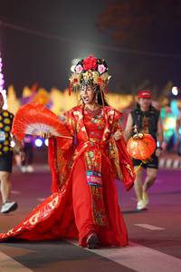 BIB: 6842
                            <button type="button" onclick="openModal(21616952)" class="btn btn-primary btn-sm float-right btn-popup" data-toggle="modal" data-target=".modal-high-quality">
                        <i class="fas fa-shopping-cart"></i> Add to Cart
                    </button>
                                            <button type="button" onclick="isThisMe(21616952, true)" class="btn btn-success btn-sm float-right btn-popup btn-isme hidden" data-toggle="tooltip" data-placement="bottom" title="นี่คือรูปของคุณใช่ไหม คลิกที่นี่เพื่อเอาเข้าอัลบั้ม">
                        <i class="fas fa-plus"></i> Add to album
                    </button>
                    <button type="button" onclick="isThisMe(21616952, false)" class="btn btn-warning btn-sm float-right btn-popup btn-isnotme hidden">
                        <i class="fas fa-ban"></i> Remove from album
                    </button>