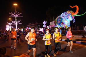 BIB: 2196, 25854
                            <button type="button" onclick="openModal(21428705)" class="btn btn-primary btn-sm float-right btn-popup" data-toggle="modal" data-target=".modal-high-quality">
                        <i class="fas fa-shopping-cart"></i> Add to Cart
                    </button>
                                            <button type="button" onclick="isThisMe(21428705, true)" class="btn btn-success btn-sm float-right btn-popup btn-isme hidden" data-toggle="tooltip" data-placement="bottom" title="นี่คือรูปของคุณใช่ไหม คลิกที่นี่เพื่อเอาเข้าอัลบั้ม">
                        <i class="fas fa-plus"></i> Add to album
                    </button>
                    <button type="button" onclick="isThisMe(21428705, false)" class="btn btn-warning btn-sm float-right btn-popup btn-isnotme hidden">
                        <i class="fas fa-ban"></i> Remove from album
                    </button>