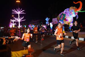 BIB: 2478
                            <button type="button" onclick="openModal(21425594)" class="btn btn-primary btn-sm float-right btn-popup" data-toggle="modal" data-target=".modal-high-quality">
                        <i class="fas fa-shopping-cart"></i> Add to Cart
                    </button>
                                            <button type="button" onclick="isThisMe(21425594, true)" class="btn btn-success btn-sm float-right btn-popup btn-isme hidden" data-toggle="tooltip" data-placement="bottom" title="นี่คือรูปของคุณใช่ไหม คลิกที่นี่เพื่อเอาเข้าอัลบั้ม">
                        <i class="fas fa-plus"></i> Add to album
                    </button>
                    <button type="button" onclick="isThisMe(21425594, false)" class="btn btn-warning btn-sm float-right btn-popup btn-isnotme hidden">
                        <i class="fas fa-ban"></i> Remove from album
                    </button>