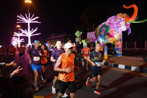 BIB: 21615, 409
                            <button type="button" onclick="openModal(21427078)" class="btn btn-primary btn-sm float-right btn-popup" data-toggle="modal" data-target=".modal-high-quality">
                        <i class="fas fa-shopping-cart"></i> Add to Cart
                    </button>
                                            <button type="button" onclick="isThisMe(21427078, true)" class="btn btn-success btn-sm float-right btn-popup btn-isme hidden" data-toggle="tooltip" data-placement="bottom" title="นี่คือรูปของคุณใช่ไหม คลิกที่นี่เพื่อเอาเข้าอัลบั้ม">
                        <i class="fas fa-plus"></i> Add to album
                    </button>
                    <button type="button" onclick="isThisMe(21427078, false)" class="btn btn-warning btn-sm float-right btn-popup btn-isnotme hidden">
                        <i class="fas fa-ban"></i> Remove from album
                    </button>