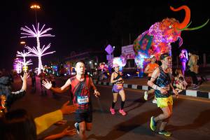 BIB: 882
                            <button type="button" onclick="openModal(21405413)" class="btn btn-primary btn-sm float-right btn-popup" data-toggle="modal" data-target=".modal-high-quality">
                        <i class="fas fa-shopping-cart"></i> Add to Cart
                    </button>
                                            <button type="button" onclick="isThisMe(21405413, true)" class="btn btn-success btn-sm float-right btn-popup btn-isme hidden" data-toggle="tooltip" data-placement="bottom" title="นี่คือรูปของคุณใช่ไหม คลิกที่นี่เพื่อเอาเข้าอัลบั้ม">
                        <i class="fas fa-plus"></i> Add to album
                    </button>
                    <button type="button" onclick="isThisMe(21405413, false)" class="btn btn-warning btn-sm float-right btn-popup btn-isnotme hidden">
                        <i class="fas fa-ban"></i> Remove from album
                    </button>